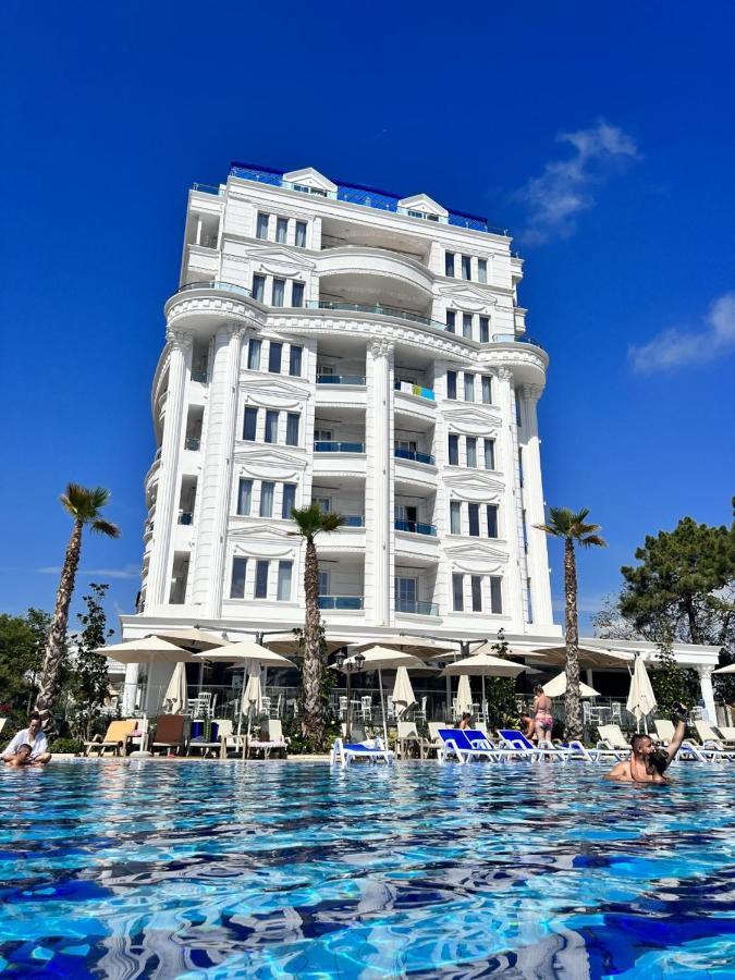Fafa Deluxe Lägenhet Golem (Tirana)